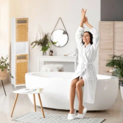 Relaxdays Mobile Bagno A Colonna, 2 Ante, 1 Cassetto, Scaffale Alto, HLP 180x39x30 Cm Ca., Legno E Bambù, Bianco/marrone -Villeroyit Negozio 16365892 5